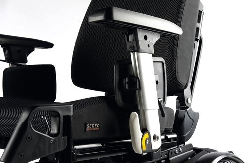 QUICKIE Q700 R SEDEO PRO Wózek elektryczny z napędem na tylne koła