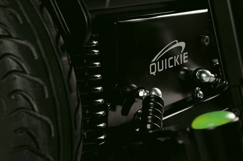 QUICKIE Q700-UP F Wózek elektryczny z pionizacją