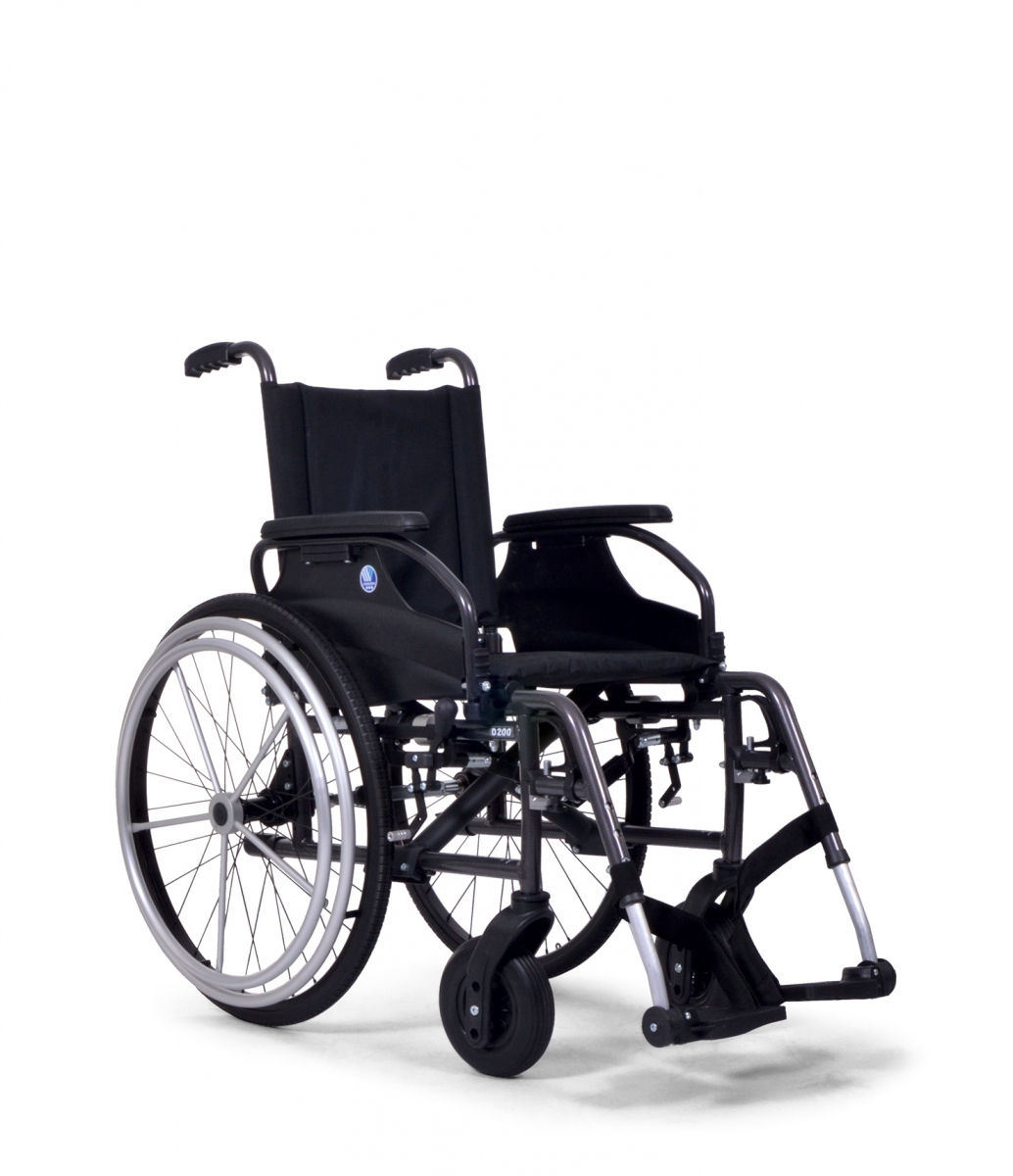Wózek inwalidzki D200 Hem2
